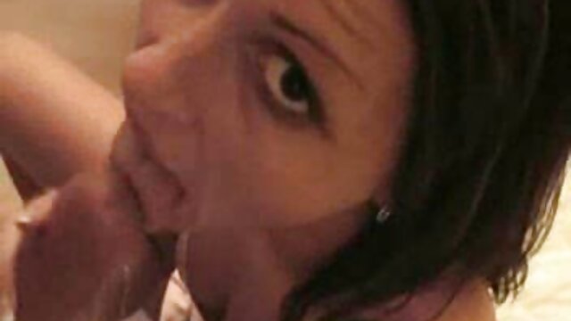 chica japonesa masturbándose con shower3 pornt free