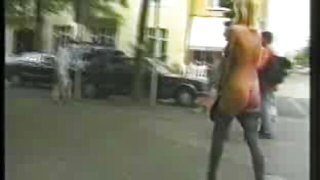 Ass Traffic Joven rubia tiene estilo perrito sexo anal fre pormo cum