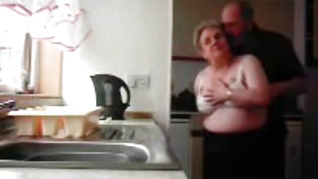 Ich mag diese free porn videos latex milf !!!