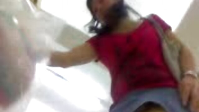 Morena adolescente Reena Sky hd sex mature se moja con una gran polla negra